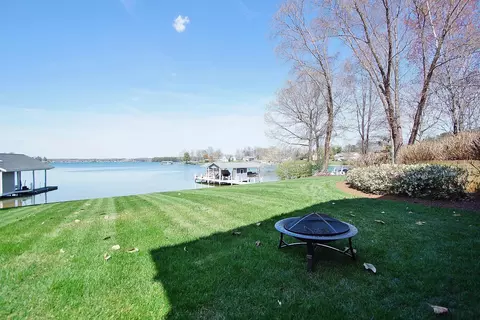 2690 Waters Edge Dr, Penhook, VA 24137 photo 111