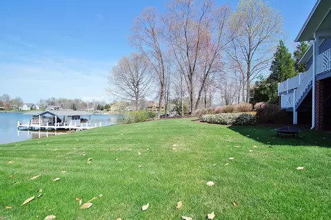 2690 Waters Edge Dr, Penhook, VA 24137 photo 112