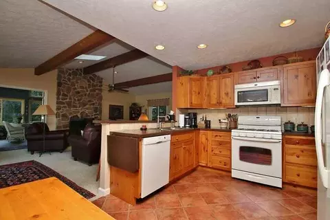 25 Chickadee Cir, Moneta, VA 24121 photo 11
