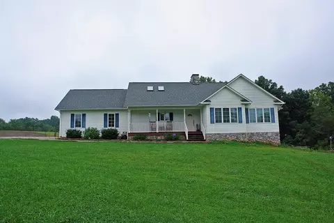 6937 Goodview Rd, Goodview, VA 24095 photo 2