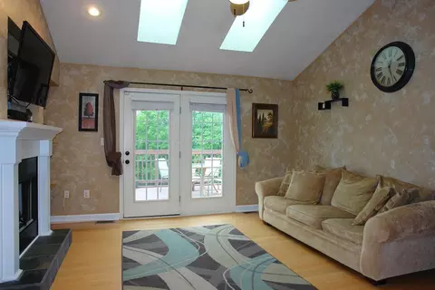 6937 Goodview Rd, Goodview, VA 24095 photo 4