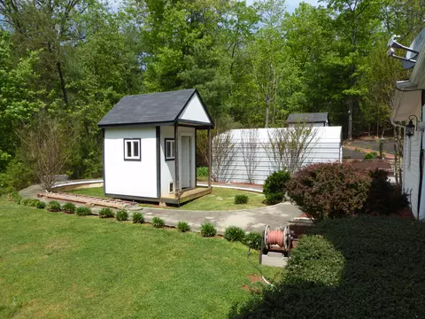 175 Honeysuckle Ln, Ferrum, VA 24088 photo 32