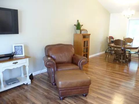 99 Fox Fire, Cloverdale, VA 24077 photo 2