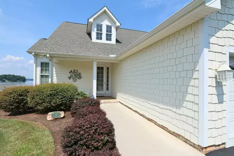 42 Patrick Pl, Union Hall, VA 24176 photo 5