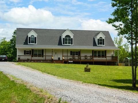 332 Black Feather Trl, Ridgeway, VA 24148 photo 1