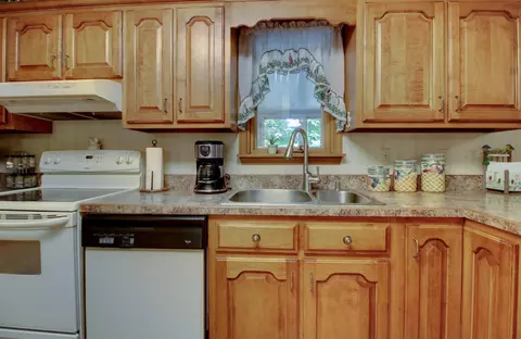 1256 Terrace Dr, Salem, VA 24153 photo 10