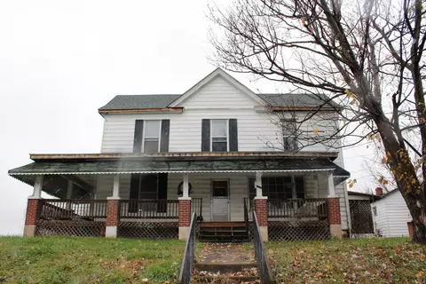 422 E Jackson Ave, Vinton, VA 24179 photo 1