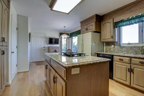 5475 Setter Rd, Roanoke, VA 24012 photo 11