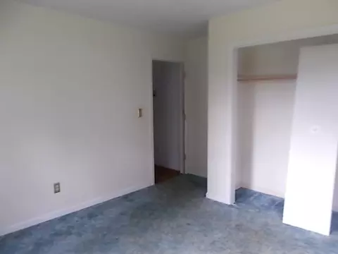 119 Crestbourne Dr, Goodview, VA 24095 photo 10