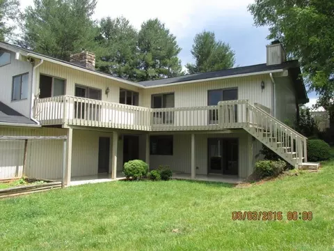 105 Millbrook Ter, Forest, VA 24551 photo 1