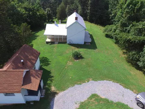 3255 Johnson School Rd, Thaxton, VA 24174 photo 4