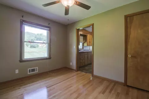 602 Devonshire Dr, Vinton, VA 24179 photo 5