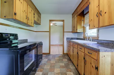 602 Devonshire Dr, Vinton, VA 24179 photo 7