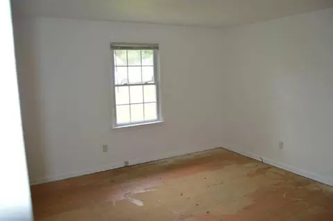 801 Commander Dr NW, Roanoke, VA 24019 photo 5