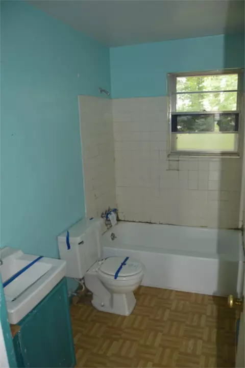 801 Commander Dr NW, Roanoke, VA 24019 photo 7