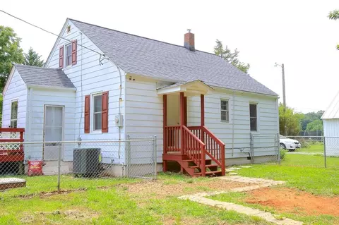6034 Franklin St, Ferrum, VA 24088 photo 8