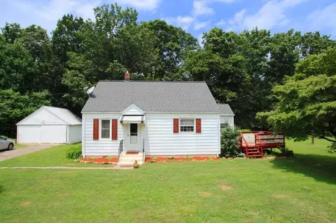 6034 Franklin St, Ferrum, VA 24088 photo 1