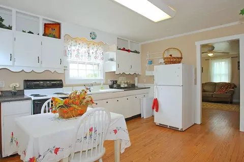 6034 Franklin St, Ferrum, VA 24088 photo 20
