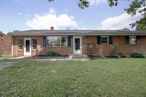 144 Return Rd, Roanoke, VA 24019 photo 1
