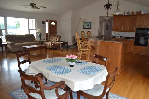 4000 Circle Creek Rd, Penhook, VA 24137 photo 6
