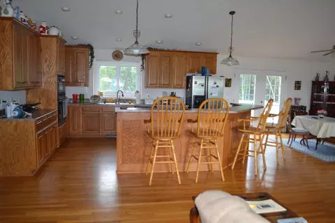 4000 Circle Creek Rd, Penhook, VA 24137 photo 4