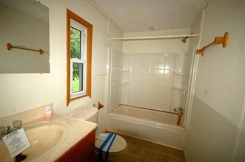 7008 Ogle Creek Rd, Covington, VA 24426 photo 8