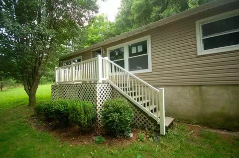 7008 Ogle Creek Rd, Covington, VA 24426 photo 2