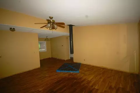 7008 Ogle Creek Rd, Covington, VA 24426 photo 4