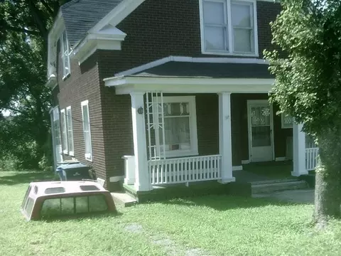 2011 Clinton Ave SE, Roanoke, VA 24013 photo 3