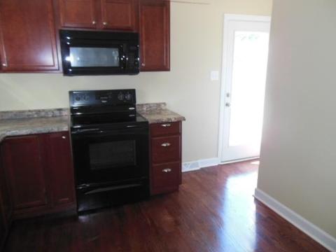 3644 Rolling Hill Ave NW, Roanoke, VA 24017 photo 4
