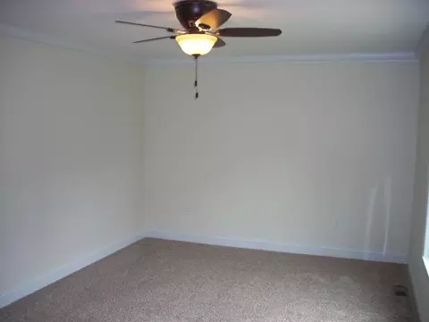 1071 Chandler Rd, Goodview, VA 24095 photo 11