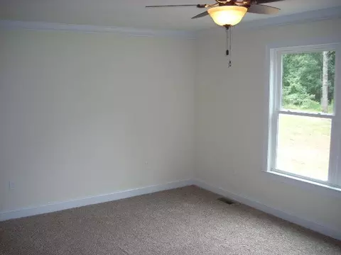 1071 Chandler Rd, Goodview, VA 24095 photo 10