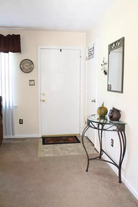 5706 Cove Rd NW, Roanoke, VA 24019 photo 8