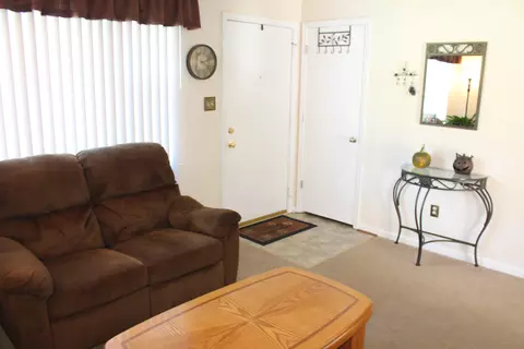 5706 Cove Rd NW, Roanoke, VA 24019 photo 3