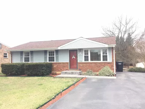 5706 Cove Rd NW, Roanoke, VA 24019 photo 1