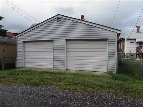 205 E Prospect St, Covington, VA 24426 photo 21