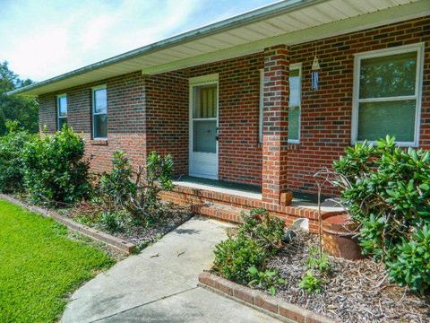 1465 S Mayo Dr, Stuart, VA 24171 photo 5