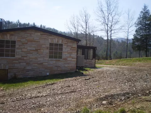 2817 Reesedale Rd, Elliston, VA 24087 photo 26