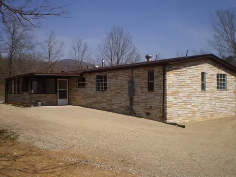 2817 Reesedale Rd, Elliston, VA 24087 photo 31