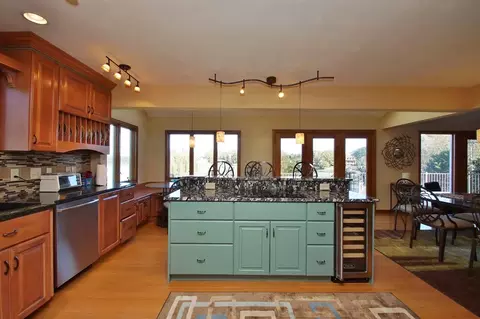 2790 Waters Edge Dr, Penhook, VA 24137 photo 2