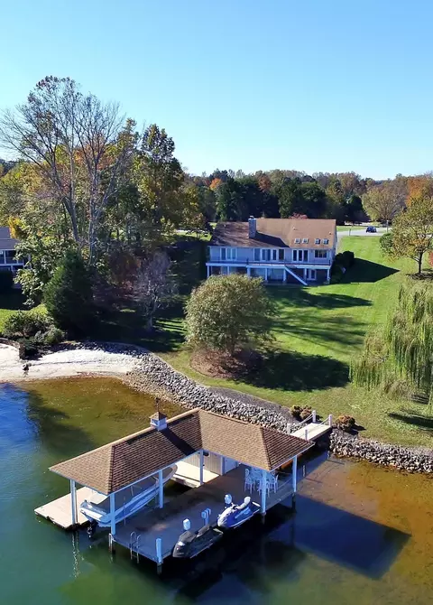 2790 Waters Edge Dr, Penhook, VA 24137 photo 30
