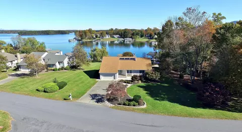 2790 Waters Edge Dr, Penhook, VA 24137 photo 36