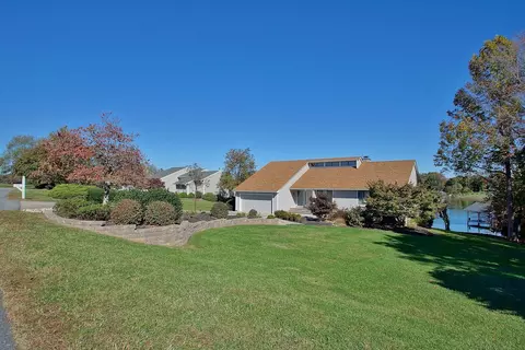 2790 Waters Edge Dr, Penhook, VA 24137 photo 118