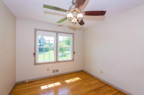 2825 Spring Rd SW, Roanoke, VA 24015 photo 6