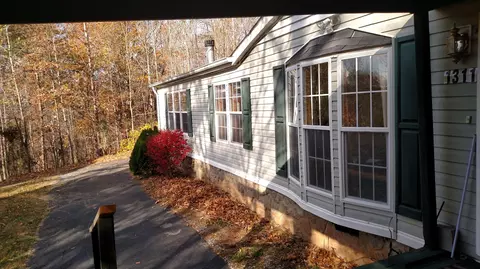 1311 Jumping Run Dr, Goodview, VA 24095 photo 3