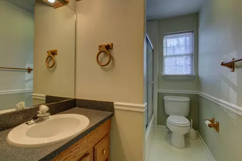 109 Trapper Ln, Vinton, VA 24179 photo 9