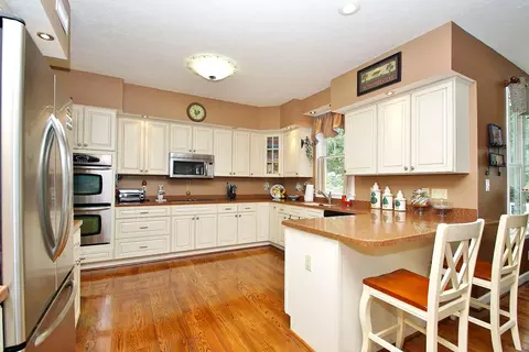 1075 Longview Estates Dr, Goodview, VA 24095 photo 13