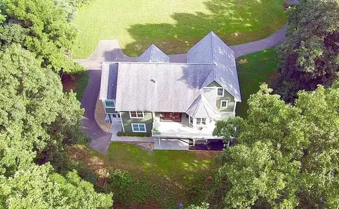 1075 Longview Estates Dr, Goodview, VA 24095 photo 2