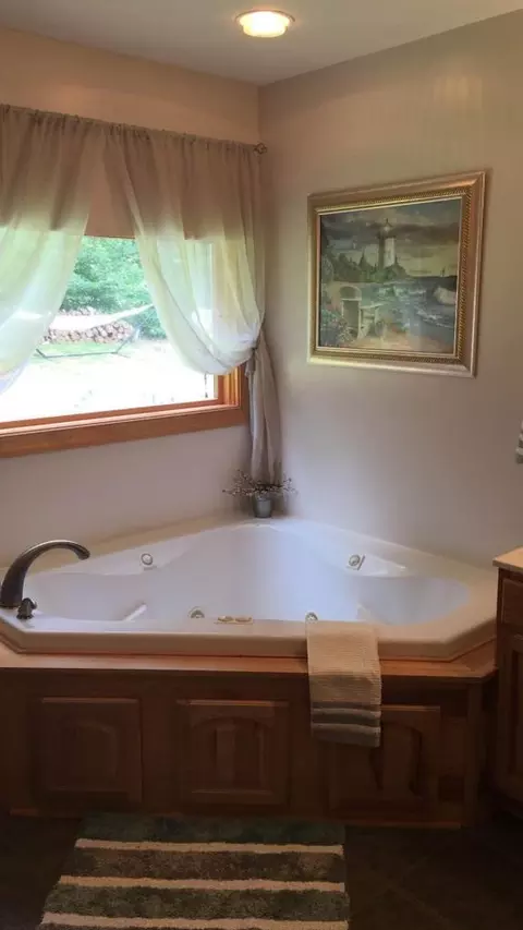 1074 Old Barn Rd, Moneta, VA 24121 photo 63