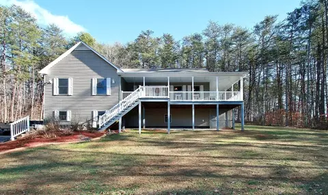1074 Old Barn Rd, Moneta, VA 24121 photo 1